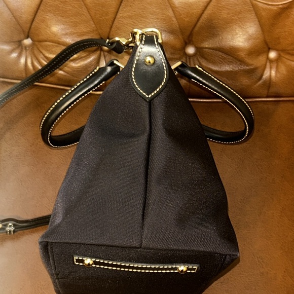 🛍️FLASH SALE 🛍️Gorgeous Dooney & Bourke Satchel - Picture 9 of 14